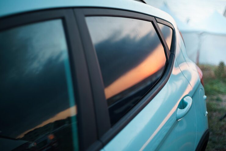 Glace latérale brisée